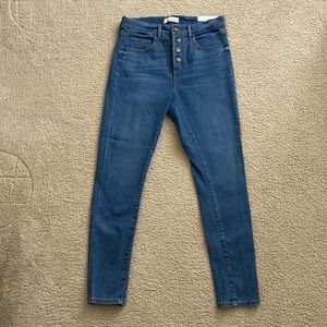 New, never worn, Loft High Waist Skinny Jeans, size 8/29